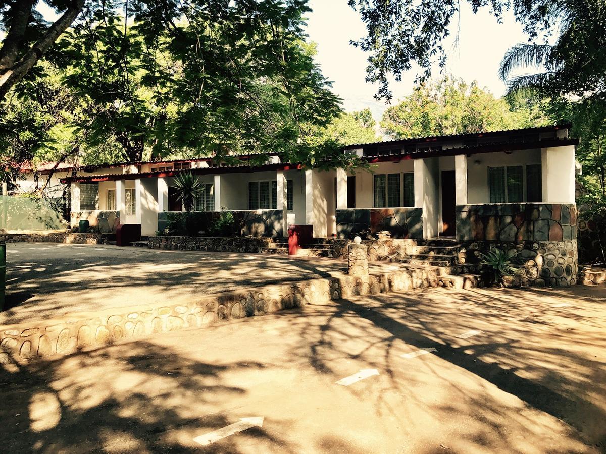 Manoutsa Holiday Resort Hoedspruit Exterior foto